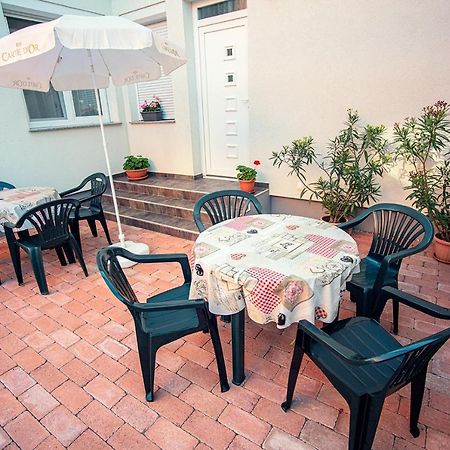 Mona Apartman Sárvár المظهر الخارجي الصورة