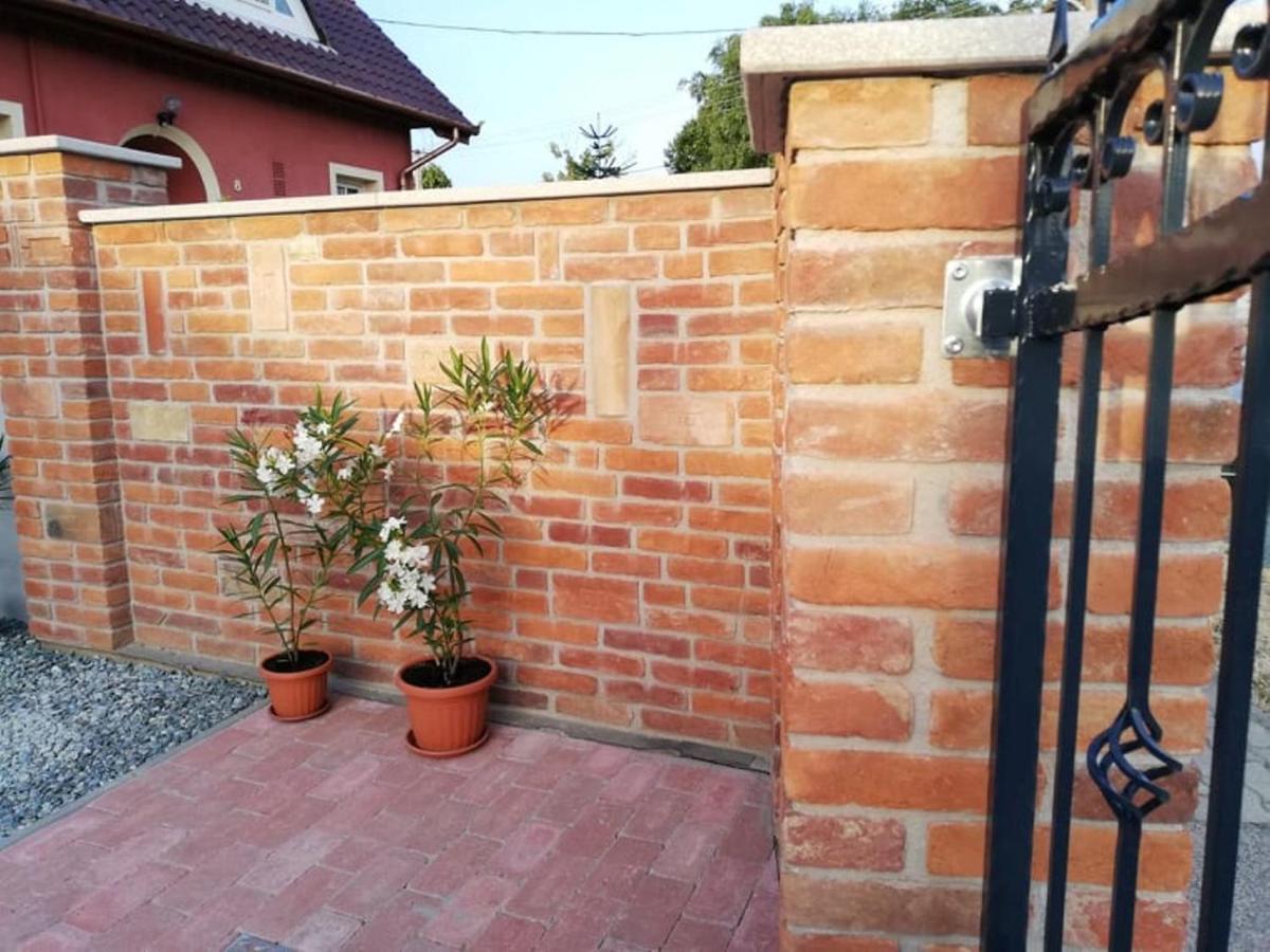 Mona Apartman Sárvár المظهر الخارجي الصورة